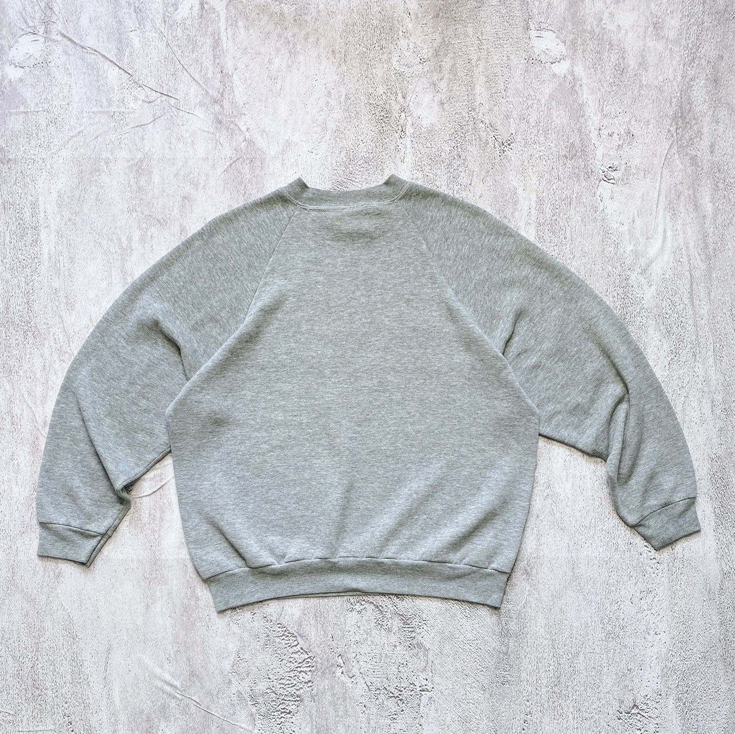 VINTAGE HEATHER GREY FRUIT OF THE LOOM SWEATSHIRT- 1990'S SIZE L