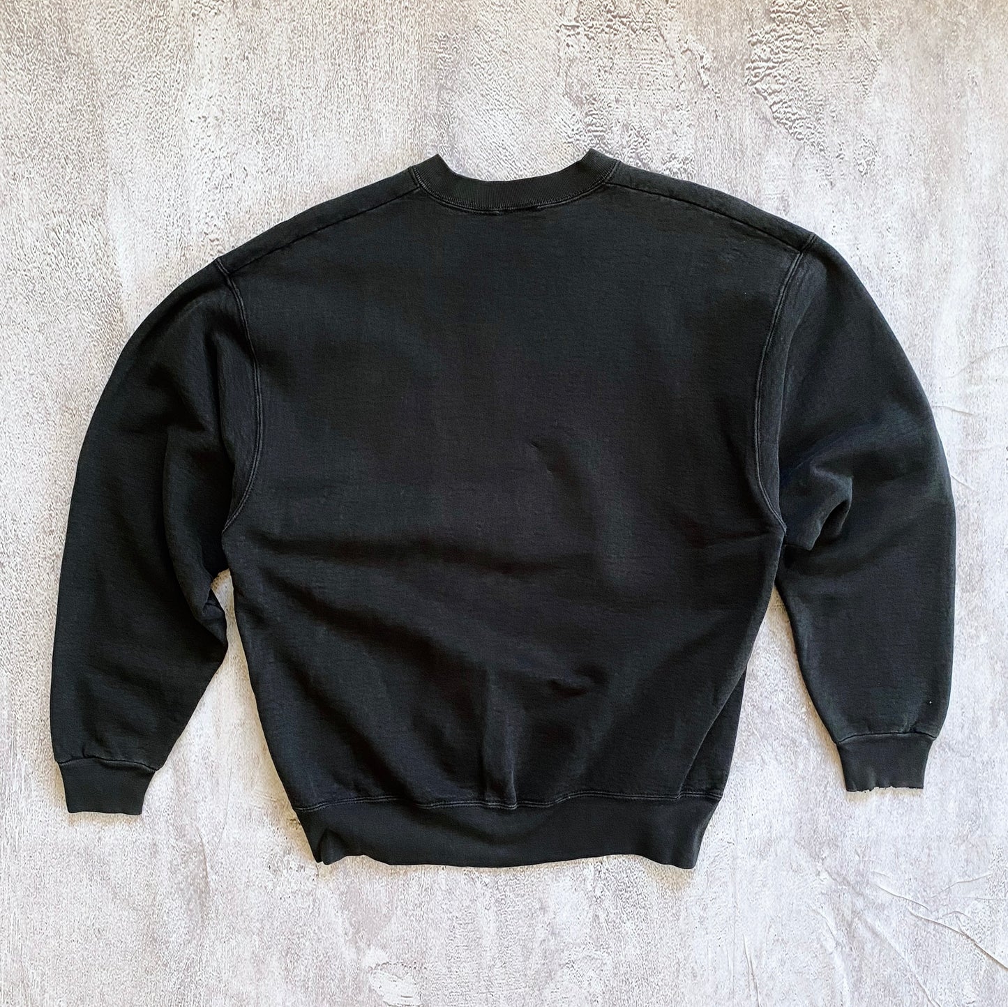 VINTAGE FADED BLACK SYLVESTER SWEATSHIRT-1990'S SIZE XL