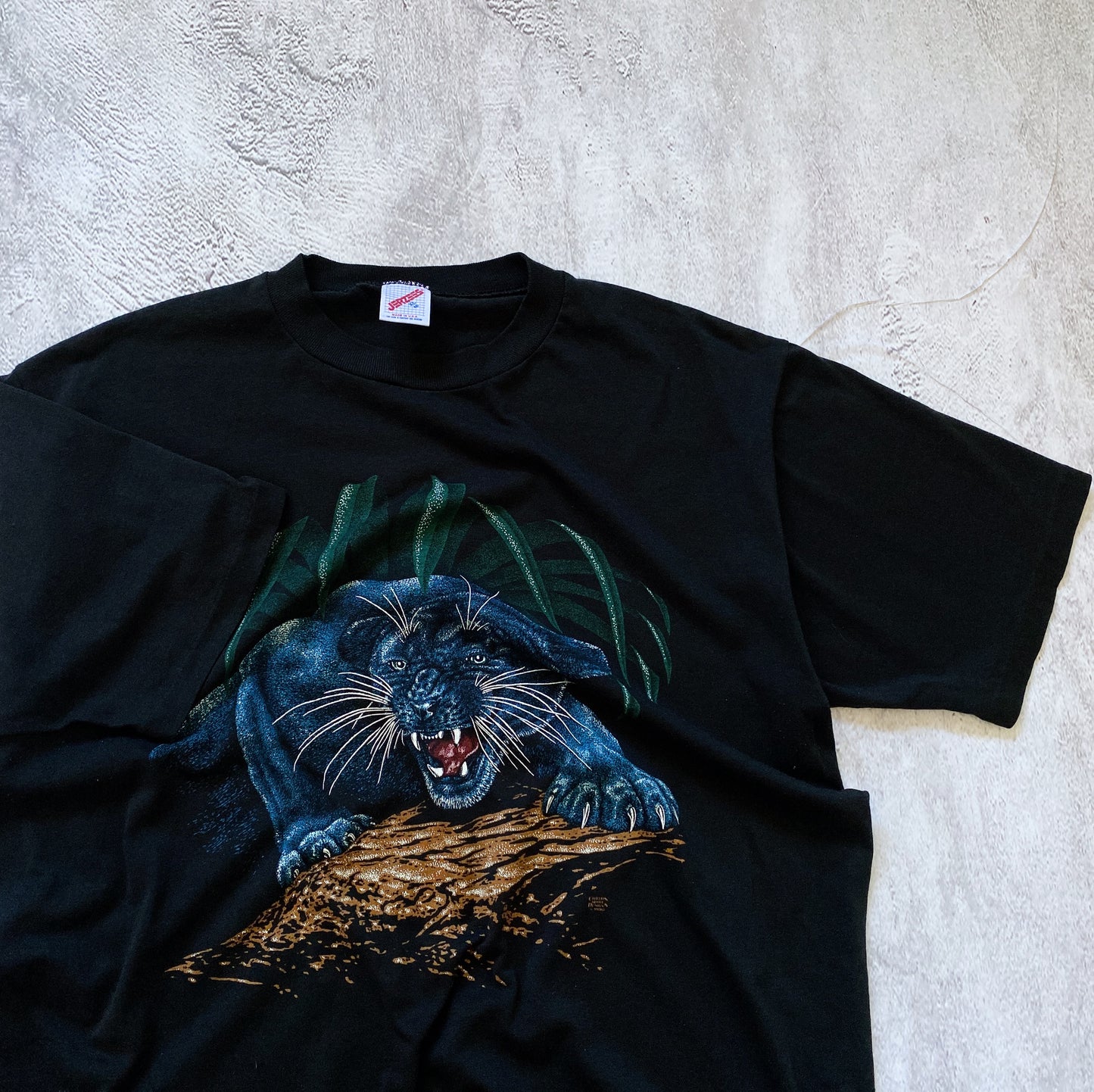 VINTAGE SINGLE STITCH PANTHER TEE- 1980'S SIZE XL