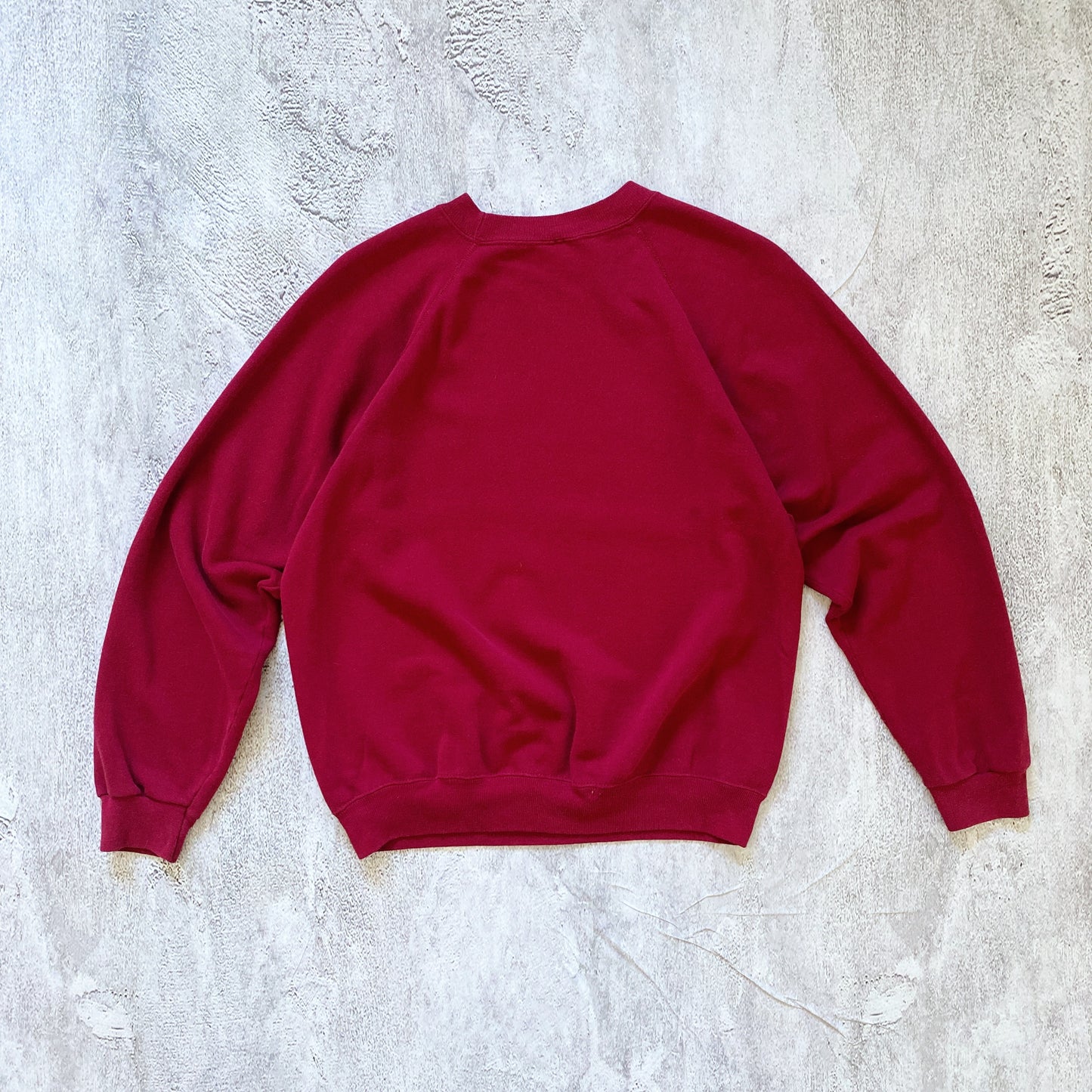 VINTAGE RED FUCHSIA CREWNECK SWEATSHIRT- 1980'S SIZE M