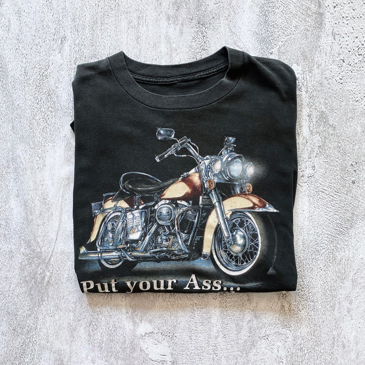 VINTAGE SINGLES STITCH 3D EMBLEM ''PUT YOUR ASS ON SOME CLASS'' TEE-1990S SIZE XXL