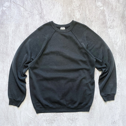 VINTAGE FADED BLACK TULTEX SWEATSHIRT-1990'S SIZE XL