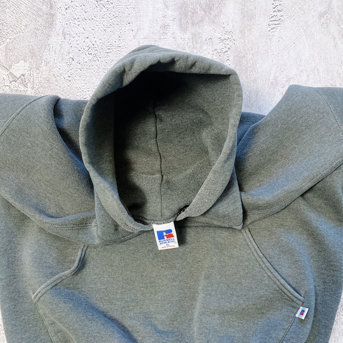 VINTAGE FADED GREY RUSSELL ATHLETIC HOODIE- EARLY 2000'S SIZE XL