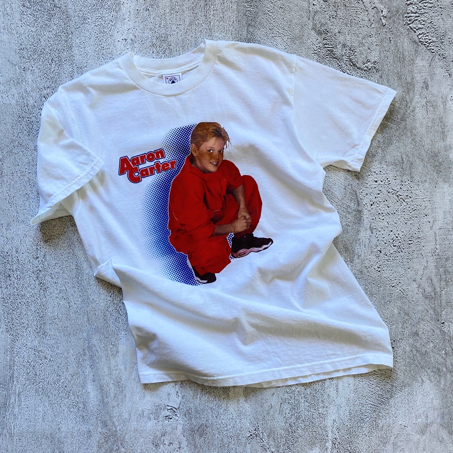 VINTAGE WHITE AARON CARTER TEE- EARLY 2000'S SIZE M