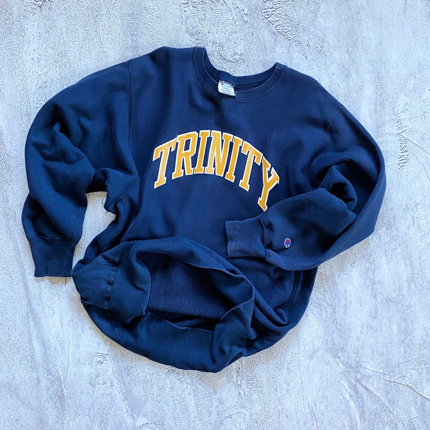 VINTAGE NAVY BLUE REVERSE WEAVE CHAMPION SWEATSHIRT- 1980'S SIZE XXL