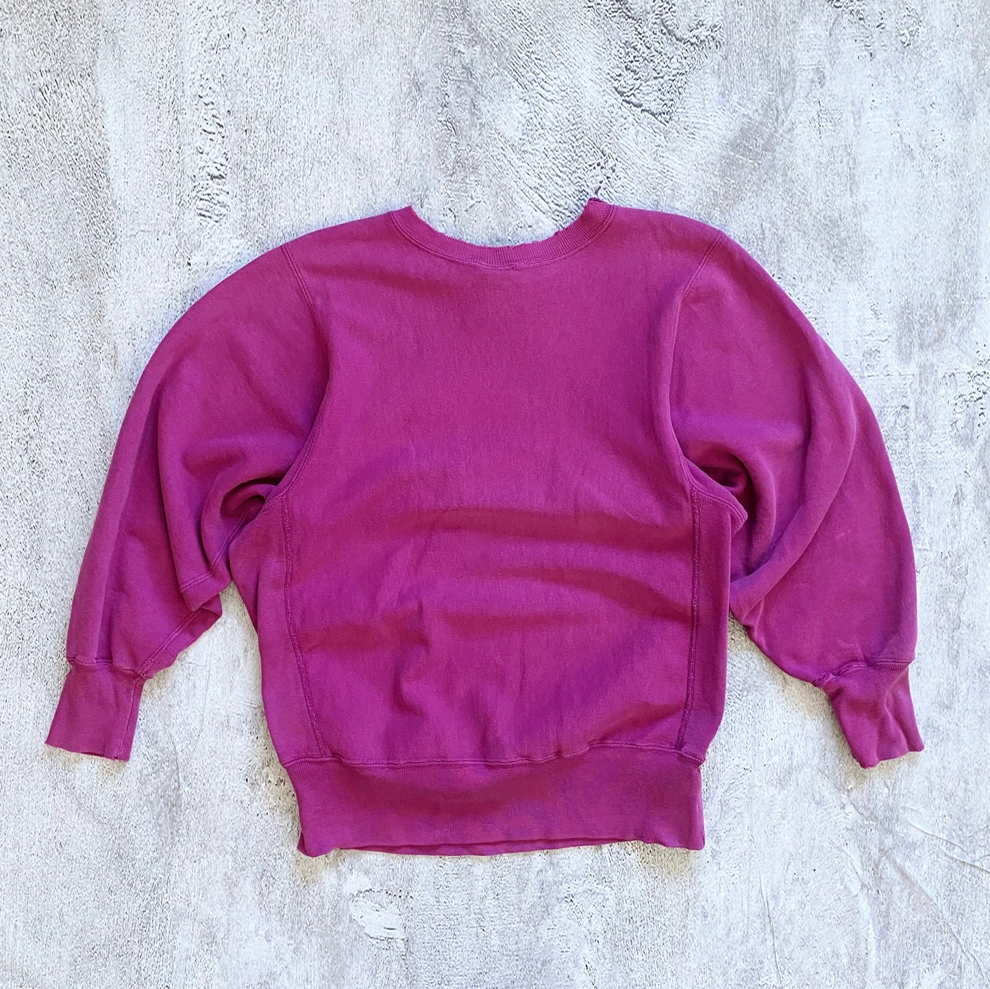 VINTAGE PINK FUCHSIA CHAMPIONS REVERSE WEAVE SWEATSHIRT-1980'S SIZE S/M