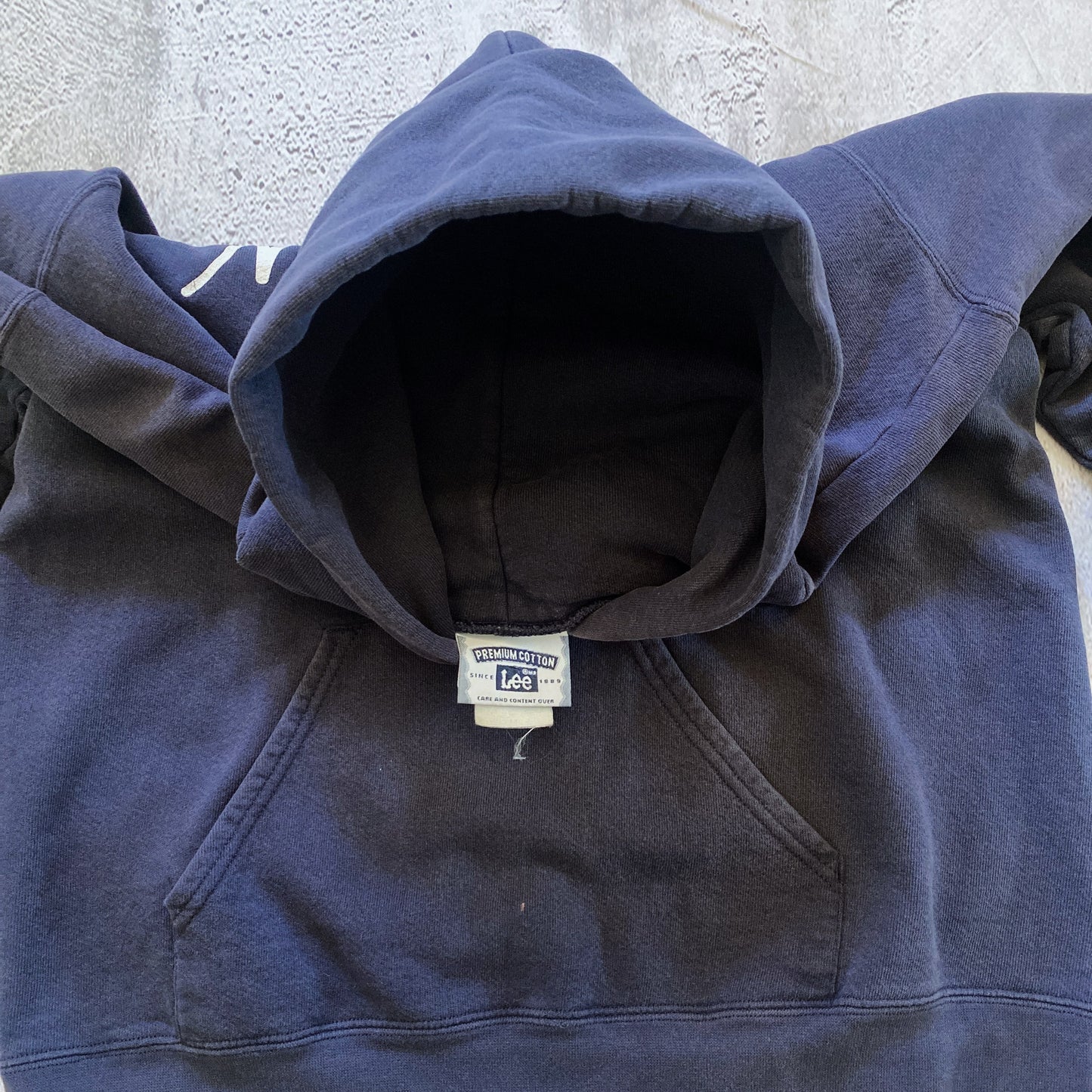 VINTAGE FADED BLUE LOWVILLE SWIMMING HOODIE-1990'S SIZE S/M