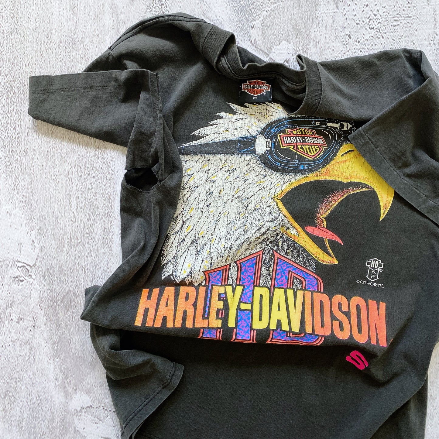 VINTAGE HARLEY DAVIDSON SINGLE STICH TEE -1990'S SIZE M