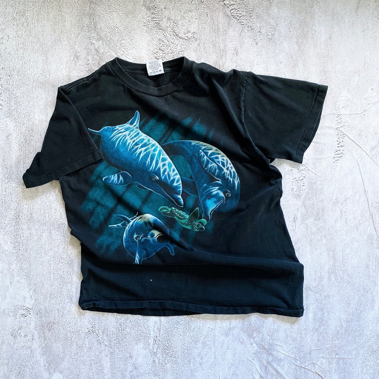 VINTAGE SINGLE STITCH DOLPHINS TEE-1990'S SIZE M/L