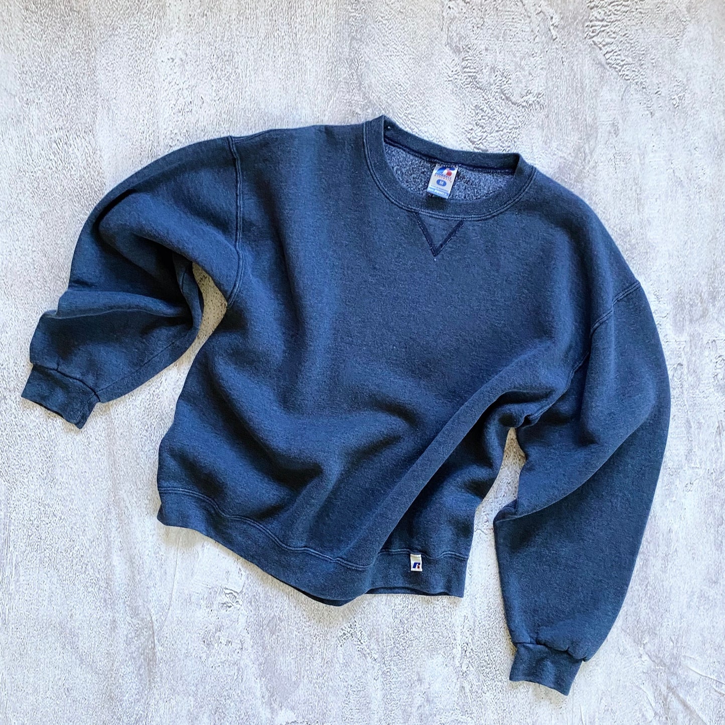 VINTAGE BLUISH-GREY RUSSELL ATHLETIC SWEATSHIRT-2000'S SIZE M