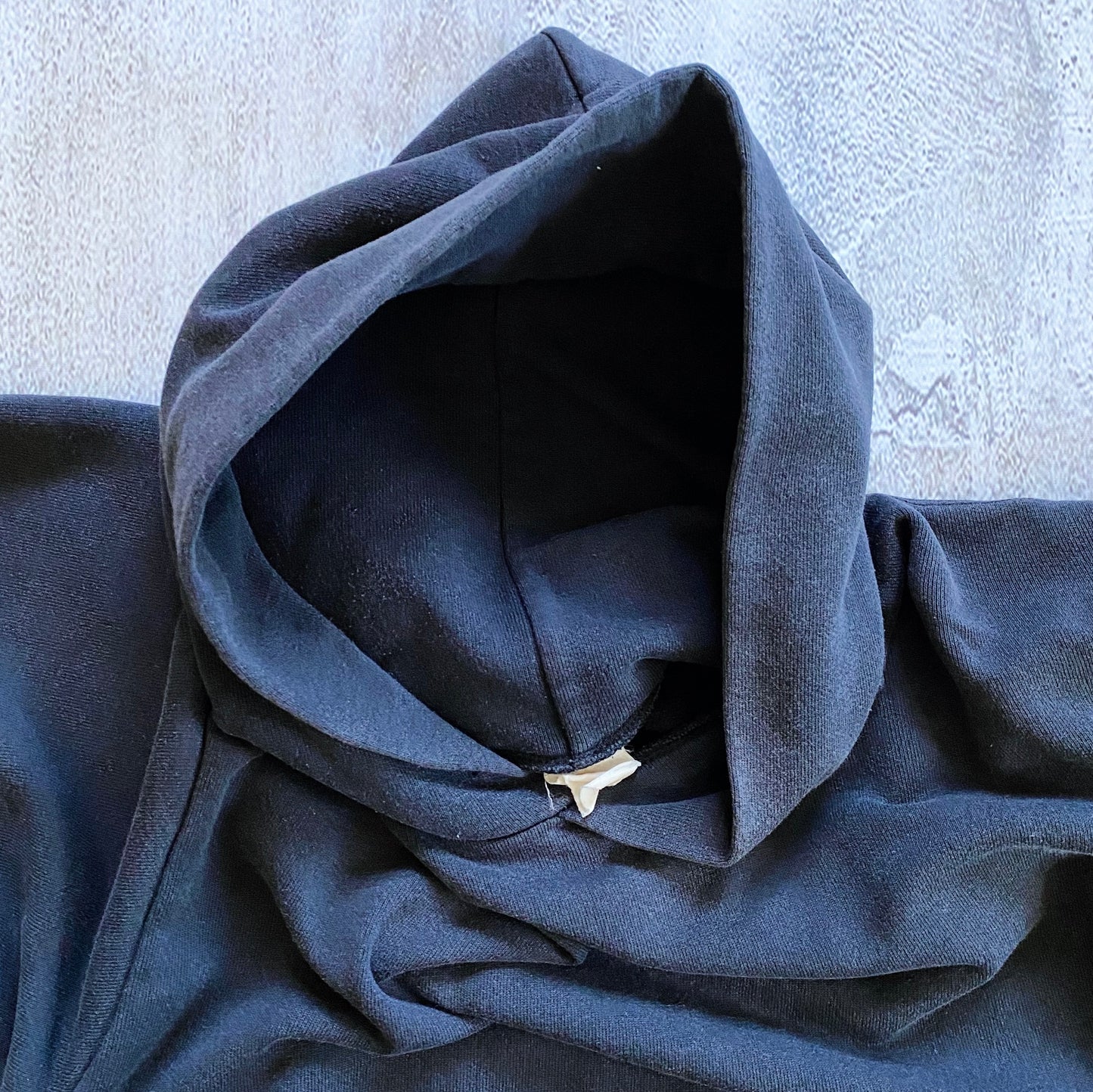 VINTAGE FADED BLACK HOODIE-1990'S SIZE M